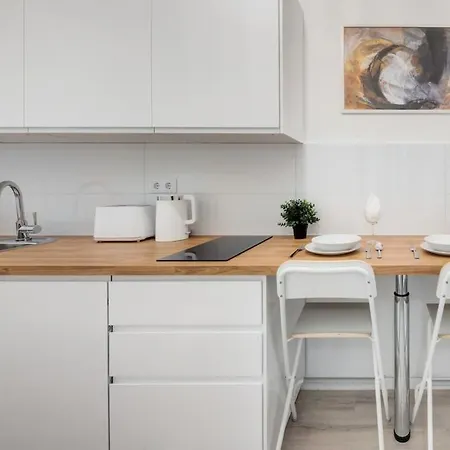 Cozy New With Air-conditioning شقة بودابست